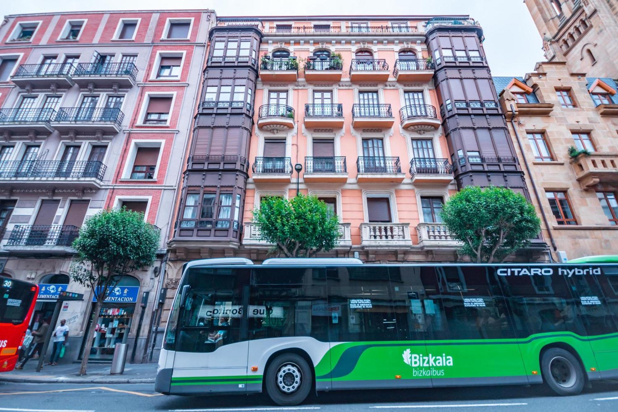 Gran Apartamento 6 Suites Bilbao Center Εξωτερικό φωτογραφία